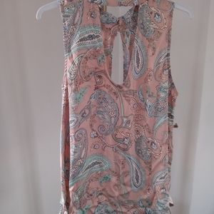 Women's Sleeveless Blouse Top In Size Small - Style# FT51473B - Never Worn
